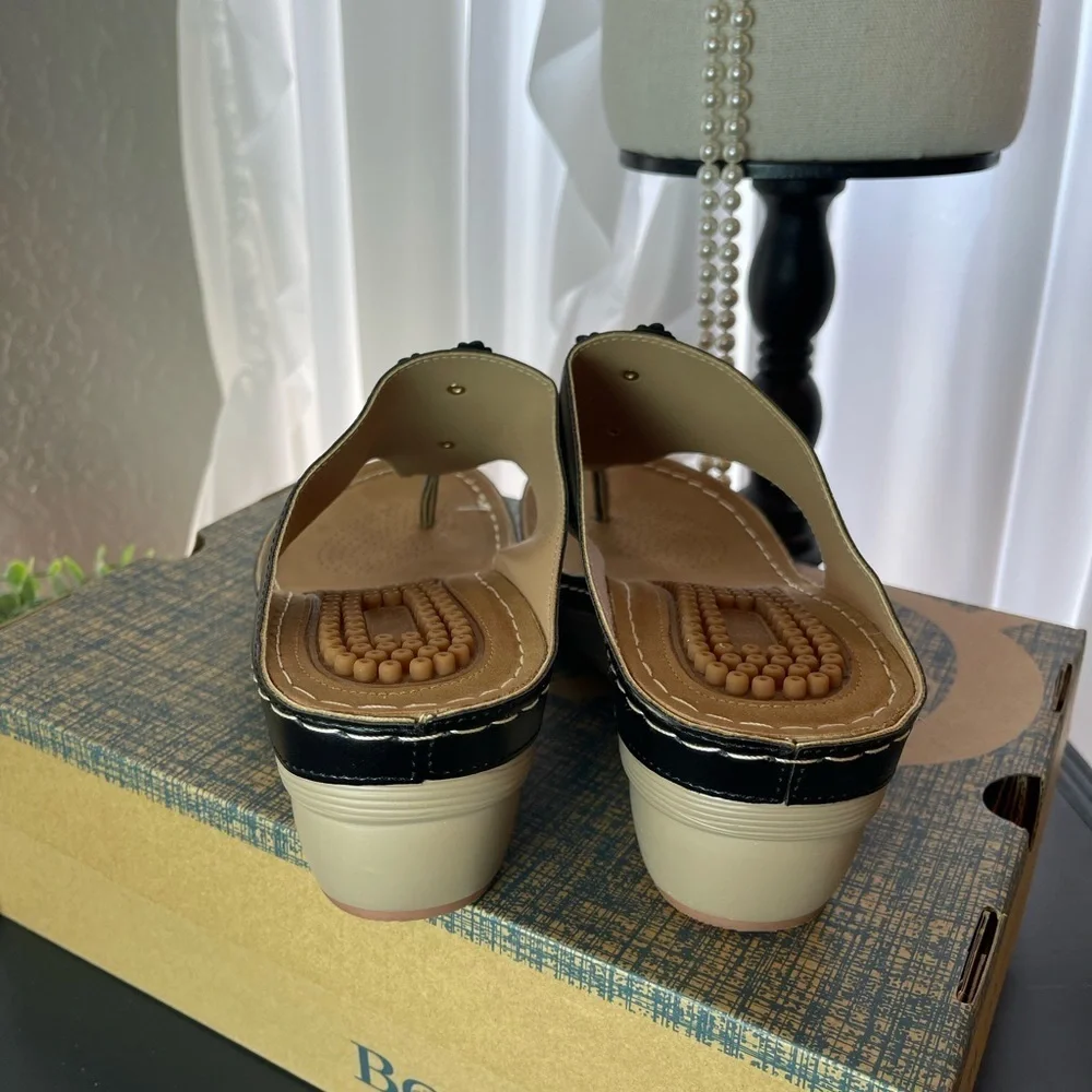 Born Black Wedge Sandals Size 10